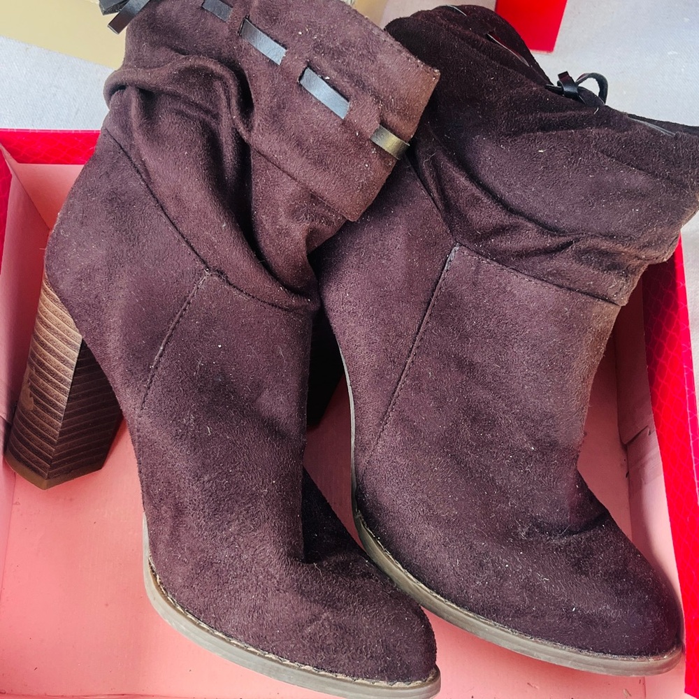 Women's Suede Ankle Boots - Brown